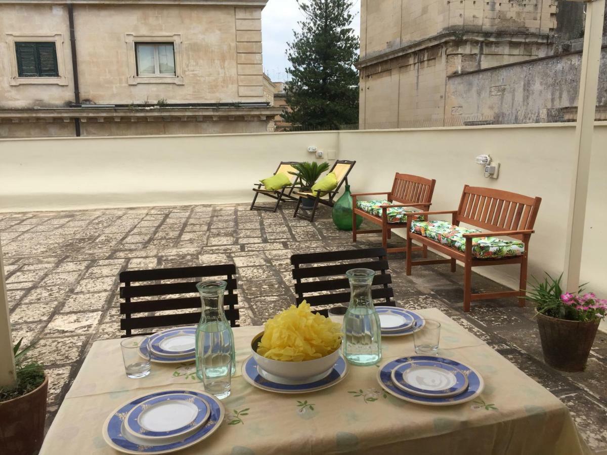 Historic Terrace Apartment Lecce Exterior foto